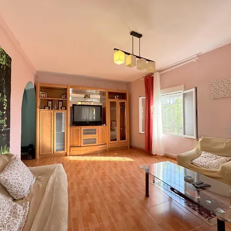 La Canaleja Holiday home